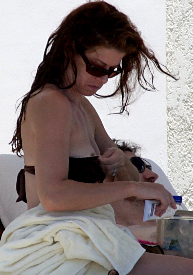 Apologise, debra messing nude images agree with Debra messing nude images